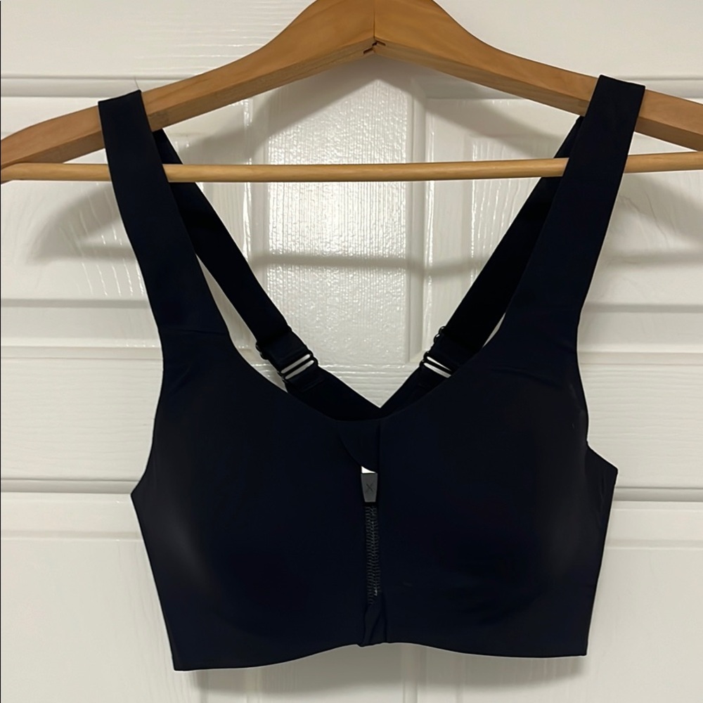 Knix Catalyst Front Zip Sports Bra (never worn!)